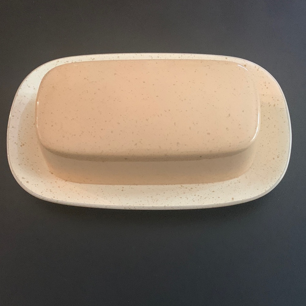Mikasa Bermuda Sand Butter Dish